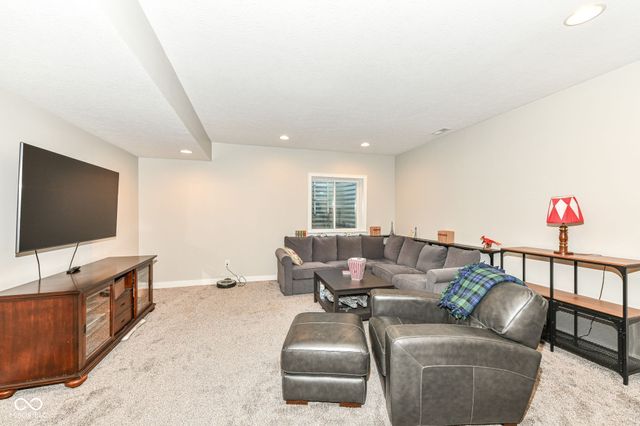 15633 Wellsprings Place, Fishers, IN 46037