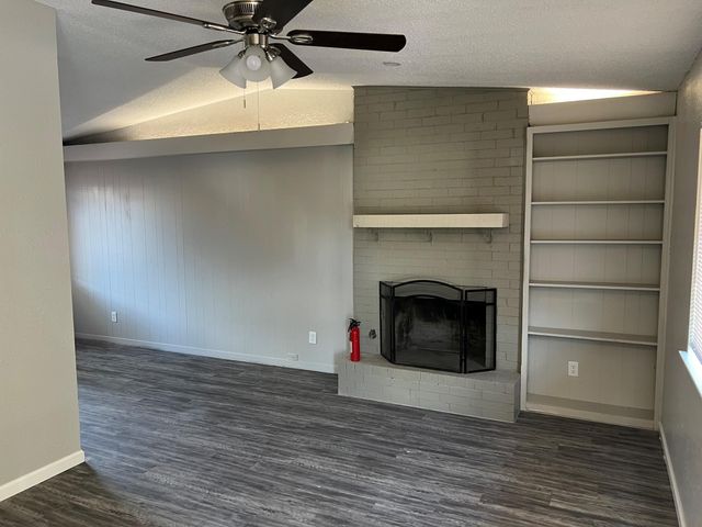 8902 Little Walnut PKWY A, Austin, TX 78758
