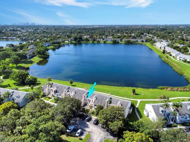 3449 NW 44th Street 205, Oakland Park, FL 33309