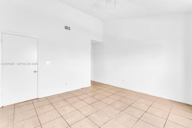 3449 NW 44th Street 205, Oakland Park, FL 33309