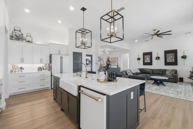 136 Mistletoe Ridge, Lawn, TX 79530