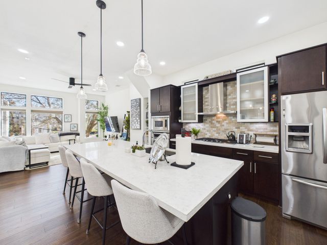 1404 Spring Street A, Houston, TX 77007