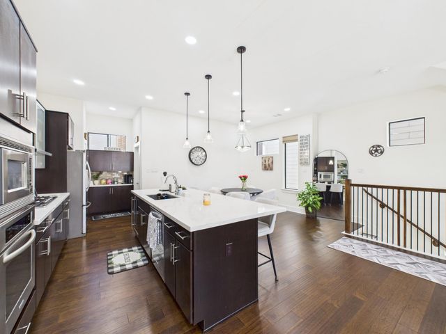 1404 Spring Street A, Houston, TX 77007