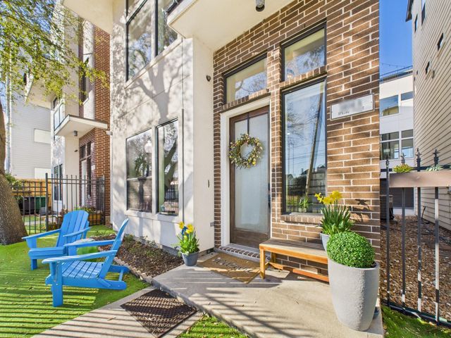 1404 Spring Street A, Houston, TX 77007