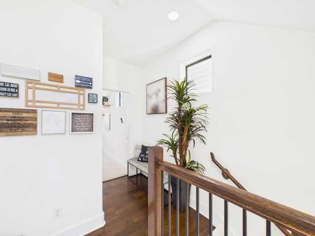 1404 Spring Street A, Houston, TX 77007