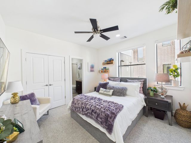 1404 Spring Street A, Houston, TX 77007