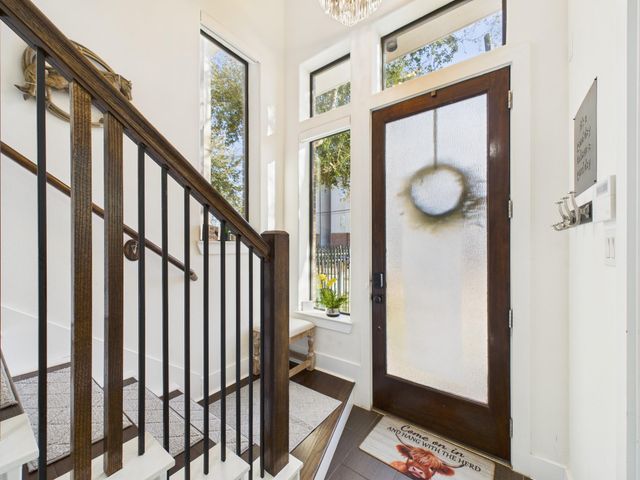 1404 Spring Street A, Houston, TX 77007