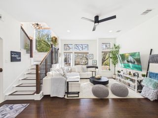 1404 Spring Street A, Houston, TX 77007