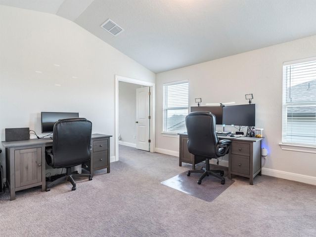 142 Mount Locke RD, Dripping Springs, TX 78620