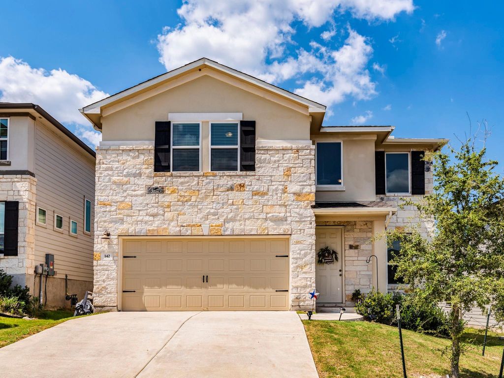 142 Mount Locke RD, Dripping Springs, TX 78620