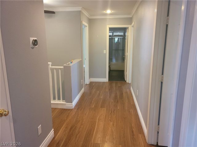 11078 Village Crest Lane, Las Vegas, NV 89135