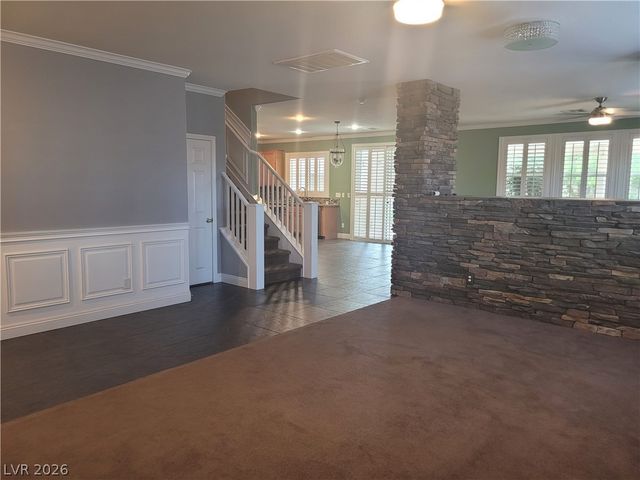 11078 Village Crest Lane, Las Vegas, NV 89135