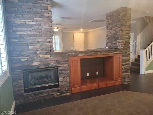 11078 Village Crest Lane, Las Vegas, NV 89135