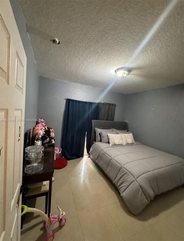 901 SW 6th Court, Florida City, FL 33034