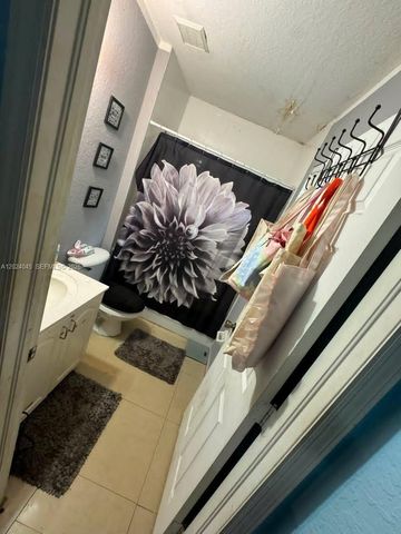 901 SW 6th Court, Florida City, FL 33034