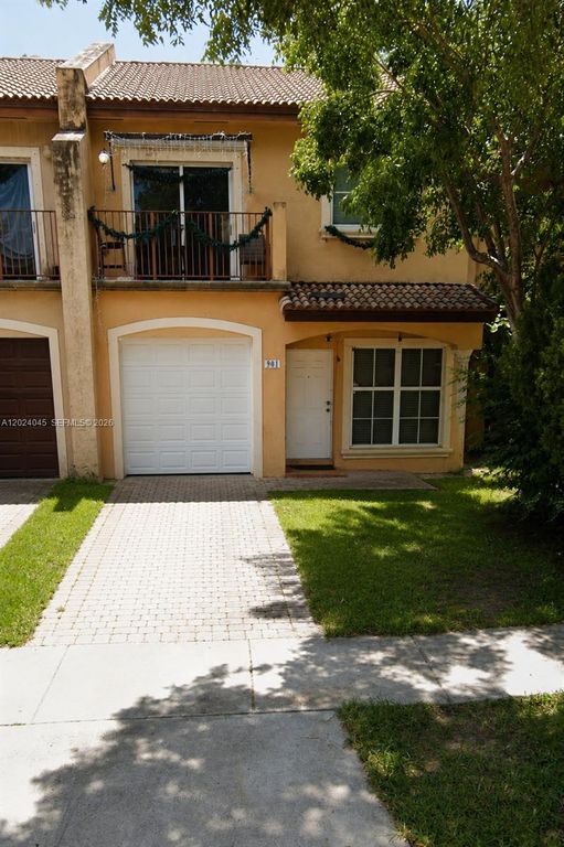 901 SW 6th Court, Florida City, FL 33034