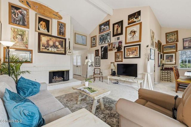 2927 Shadow Brook Lane, Westlake Village, CA 91361
