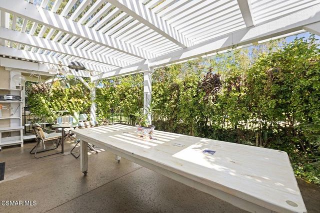 2927 Shadow Brook Lane, Westlake Village, CA 91361