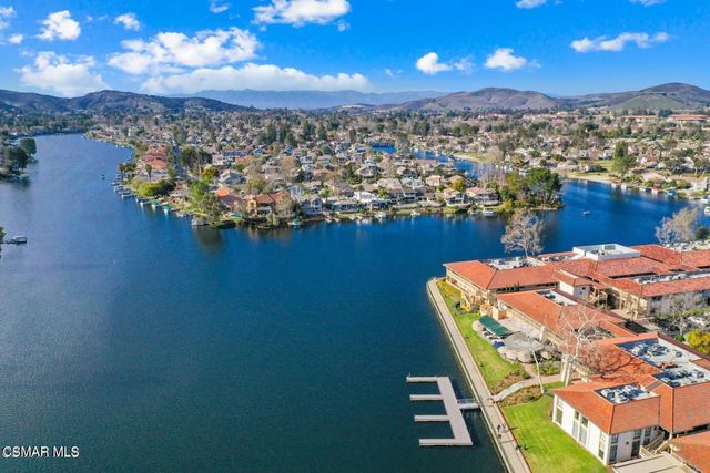 2927 Shadow Brook Lane, Westlake Village, CA 91361