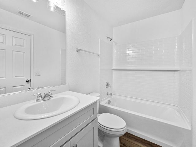 1300 Flamenco Lane, Fort Worth, TX 76052