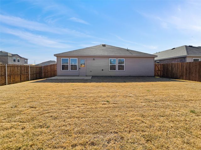 1300 Flamenco Lane, Fort Worth, TX 76052