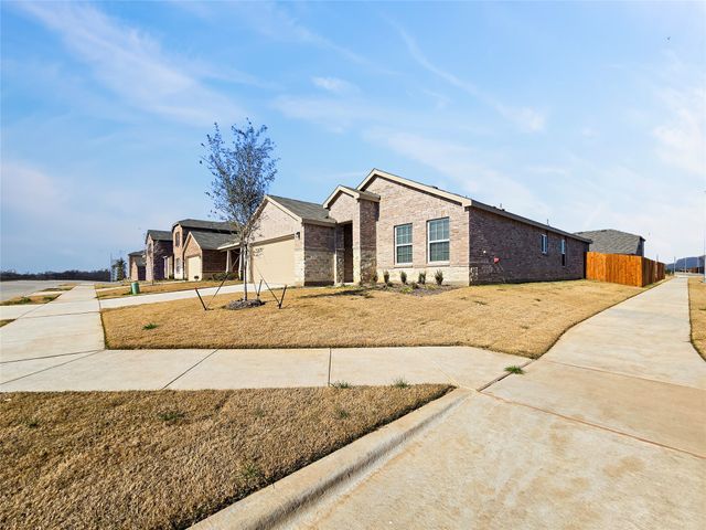 1300 Flamenco Lane, Fort Worth, TX 76052
