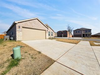 1300 Flamenco Lane, Fort Worth, TX 76052