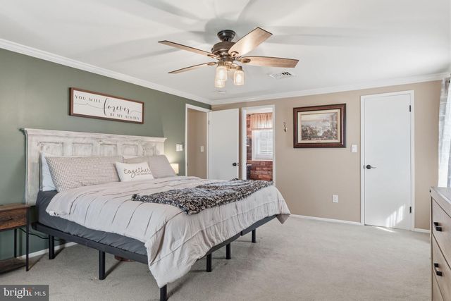 143 TERRACE RD, Levittown, PA 19056