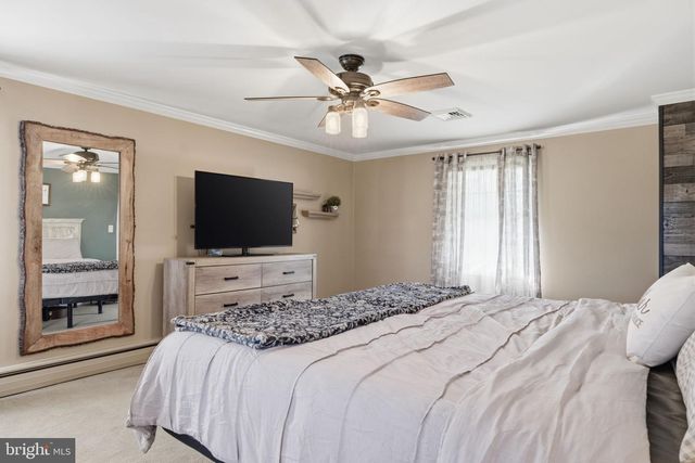 143 TERRACE RD, Levittown, PA 19056