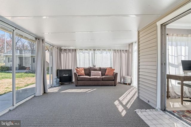 143 TERRACE RD, Levittown, PA 19056