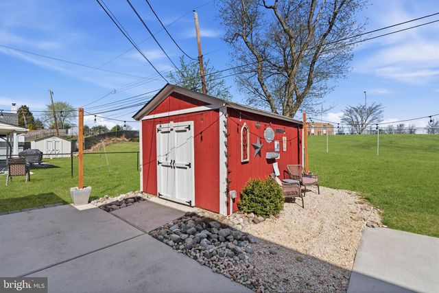 143 TERRACE RD, Levittown, PA 19056