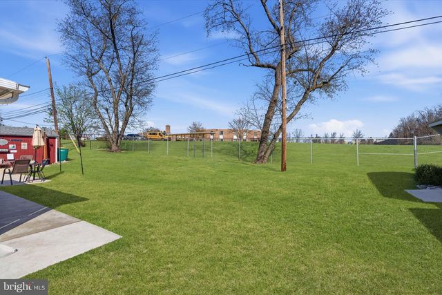143 TERRACE RD, Levittown, PA 19056