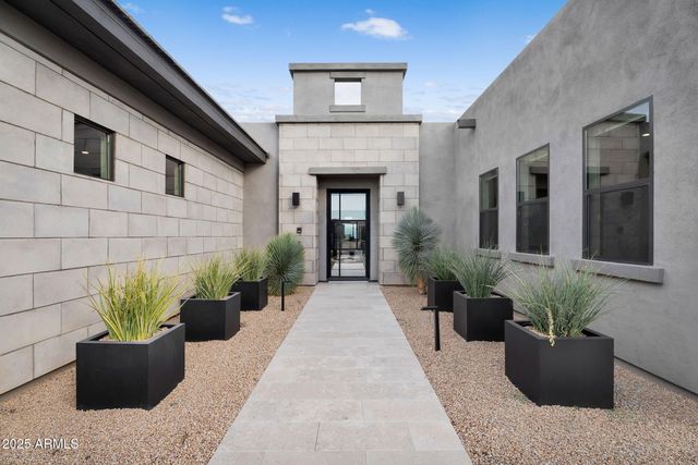 12163 E Cavedale Drive, Scottsdale, AZ 85262