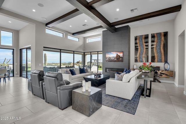 12163 E Cavedale Drive, Scottsdale, AZ 85262