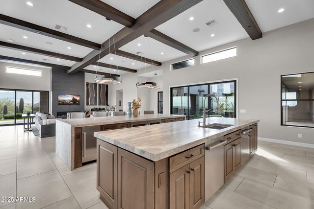 12163 E Cavedale Drive, Scottsdale, AZ 85262