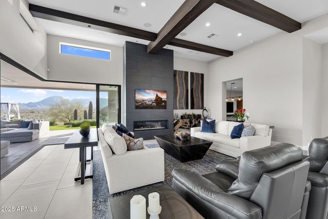 12163 E Cavedale Drive, Scottsdale, AZ 85262