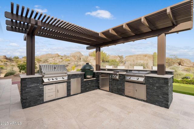 12163 E Cavedale Drive, Scottsdale, AZ 85262