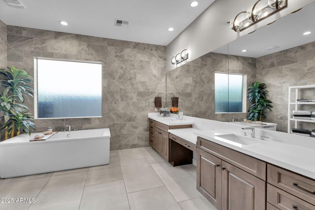 12163 E Cavedale Drive, Scottsdale, AZ 85262