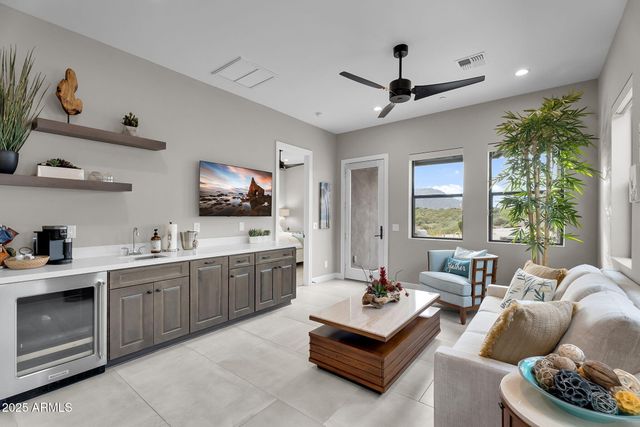 12163 E Cavedale Drive, Scottsdale, AZ 85262