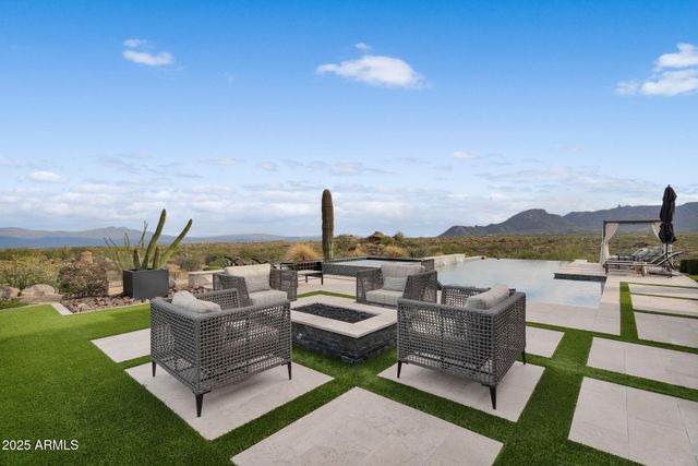 12163 E Cavedale Drive, Scottsdale, AZ 85262