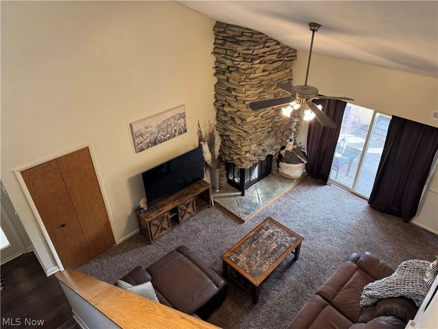1438 Loop Road, Kent, OH 44240