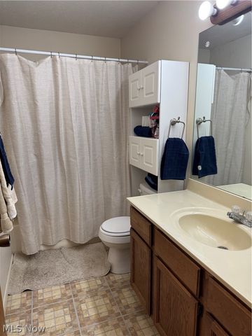 1438 Loop Road, Kent, OH 44240
