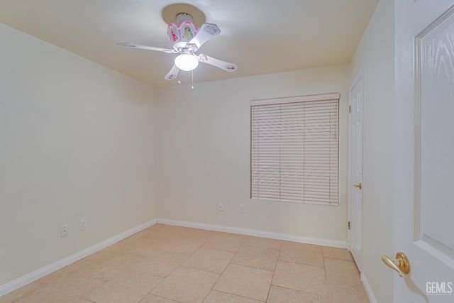 9808 Blackfoot Drive, Bakersfield, CA 93312