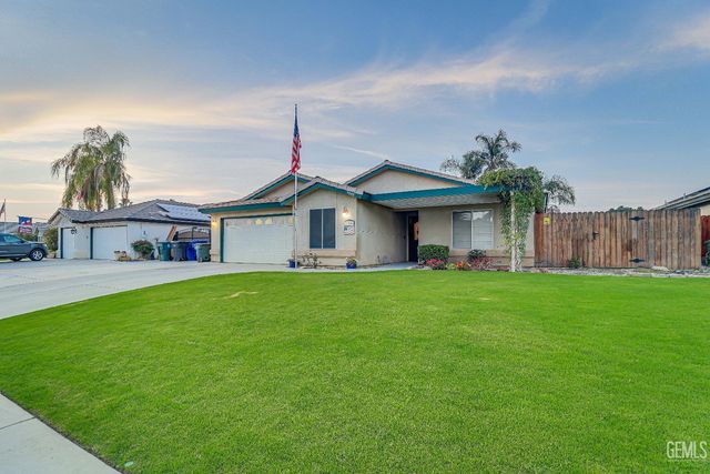 9808 Blackfoot Drive, Bakersfield, CA 93312