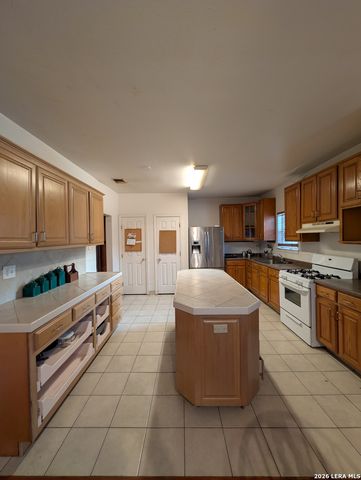 254 Lone Star Blvd, San Antonio, TX 78204