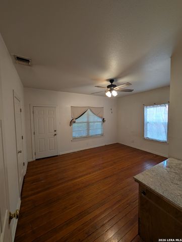 254 Lone Star Blvd, San Antonio, TX 78204