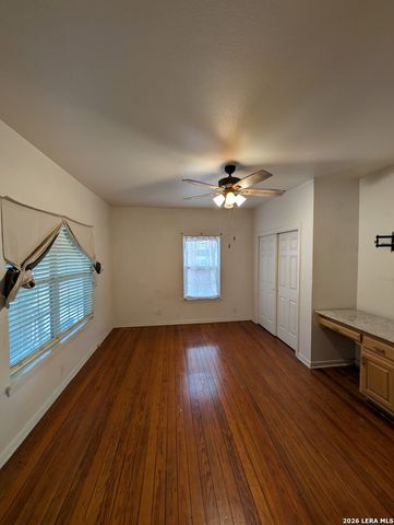 254 Lone Star Blvd, San Antonio, TX 78204