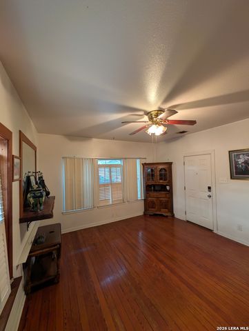 254 Lone Star Blvd, San Antonio, TX 78204