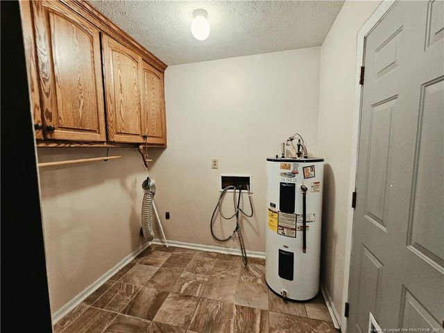 1628 Sweetgum Circle, Fayetteville, NC 28304