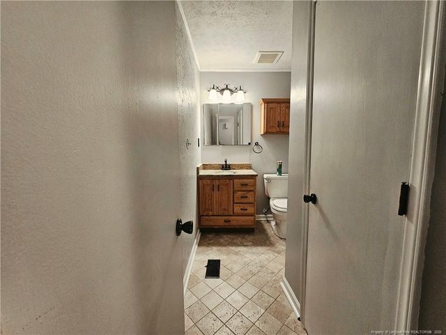 1628 Sweetgum Circle, Fayetteville, NC 28304
